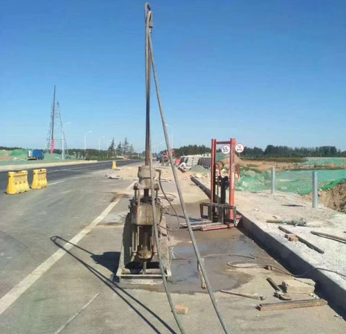 尖山公路高聚物注浆加固